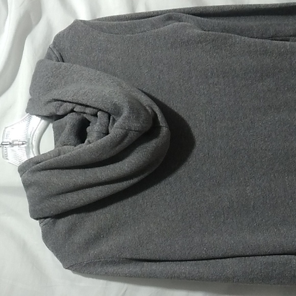 Volcom Full Zip Up Jacket W Hood Sz.M/12 Gently Worn (A-76) - Picture 10 of 15